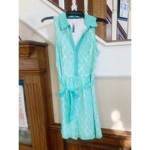 Button-down Aqua Lace Kensie Dress - Small